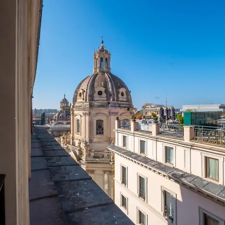 Elegant And Luxury @altare Della Patria *