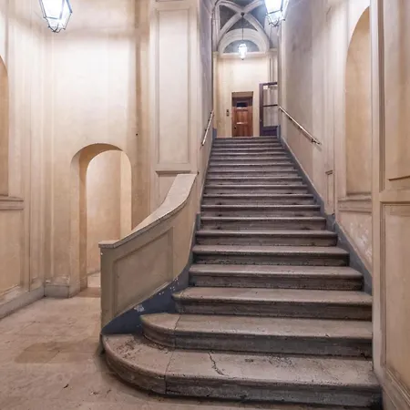 Apartment Elegant And Luxury @altare Della Patria